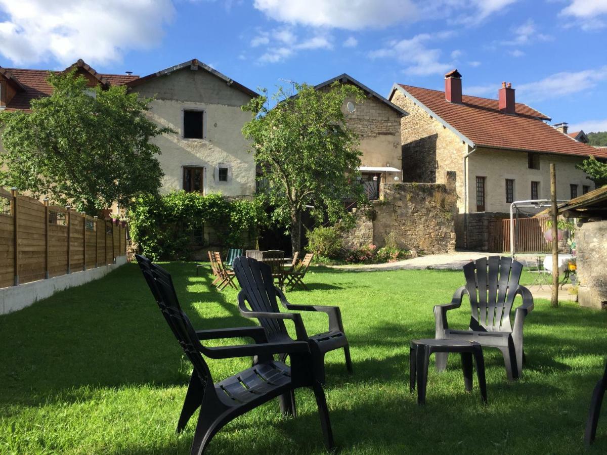 Gite Sur Loue Ornans Exterior photo